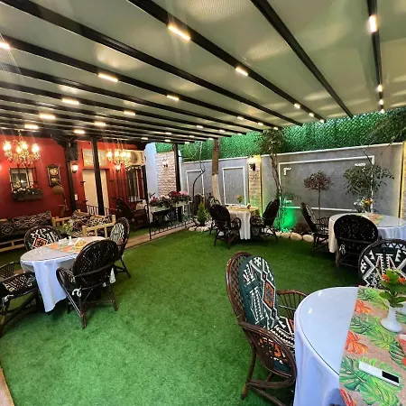 Es Moda Aparthotel Istanboel