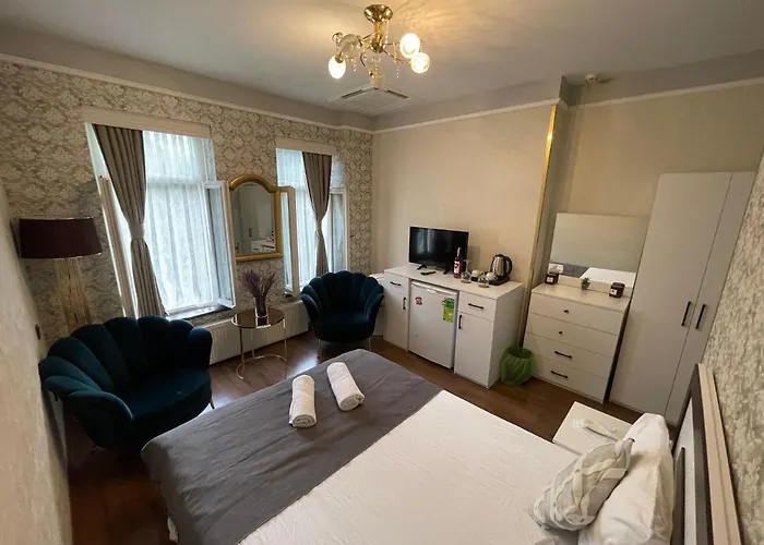 Lägenhetshotell Es Moda 3*