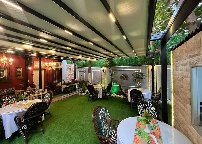 Es Moda Lägenhetshotell 3*