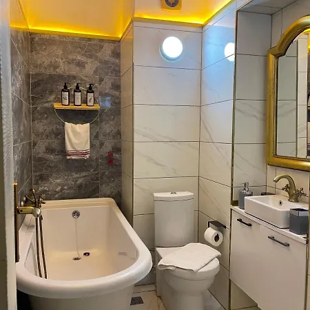 Es Moda Apartmanhotel