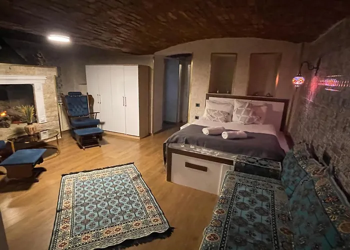 Es Moda Aparthotel 3*