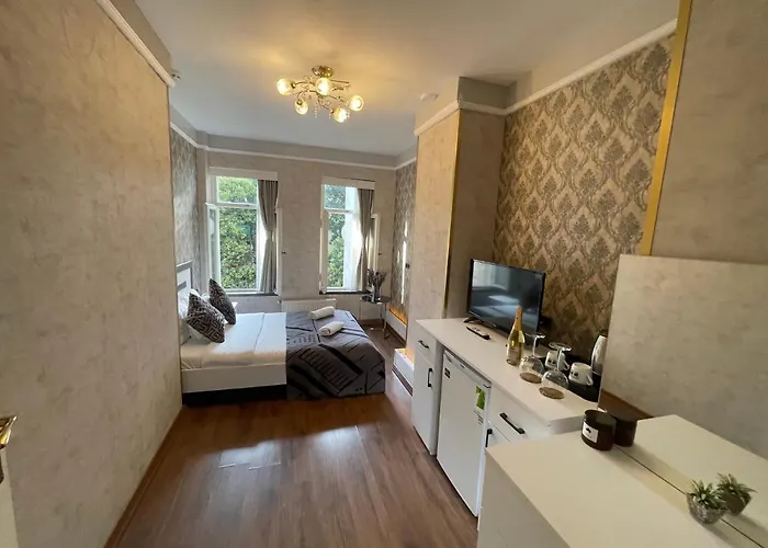 Apart Otel Es Moda 3*