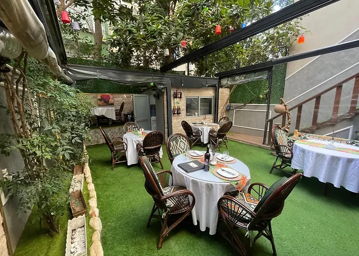 Es Moda Aparthotel 3*