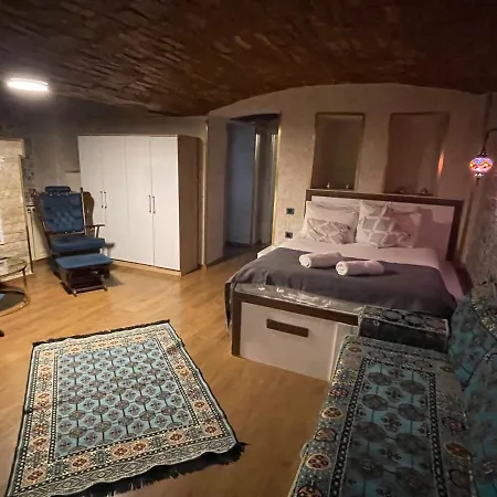 Es Moda Ξενοδοχείο με διαμερίσματα 3*