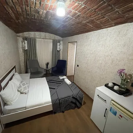 Es Moda Apartahotel Estambul