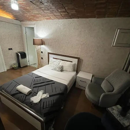 Es Moda Apartahotel Estambul